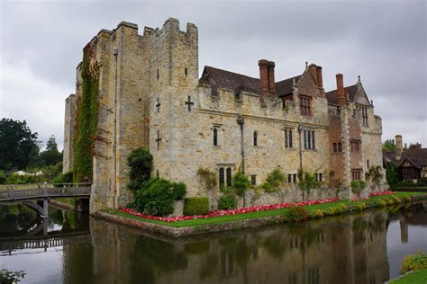 Top 16 Best Castles In England With Beautiful Pictures Top English