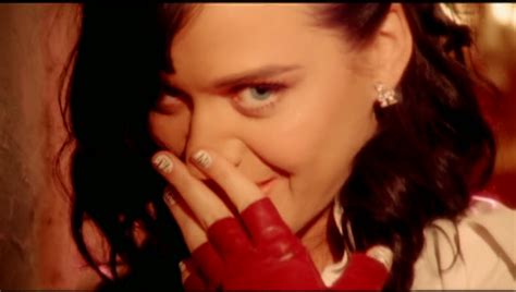 Katy Perry I Kissed A Girl Vevo 1080p Audio Aac 320kbps Videoclips Y Música