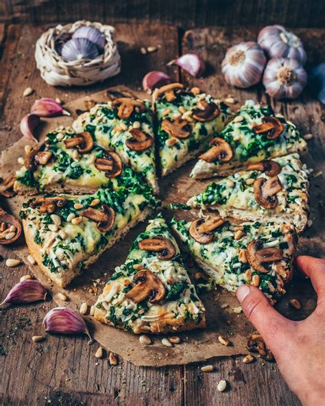 Spinat Pizza Mit Pilzen Und Knoblauch Vegan Bianca Zapatka Foodblog