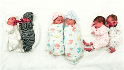 Three Sets Of Fraternal Twins Born Same Day In Same Hospital Cbs News