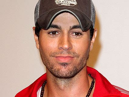 Enrique In Nude With Other Girls Telegraph