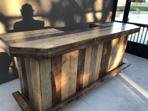 The Plank Top Maggie 8 Rustic Finished Barnwood Or Overdekte Bar