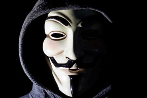 Anonymous is an international group of peoples who want justice for every citizen of the world. Caso Skripal: Anonymous abre una nueva temporada
