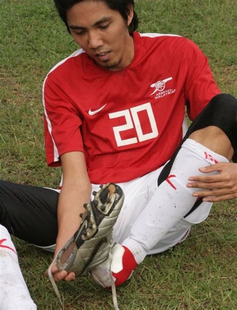 Bayaran bil bulanan bagi langganan jalur lebar atau internet yang dibuat atas nama sendiri.﻿ Akta Pembangunan Sukan 1997 - UtaraSelatan