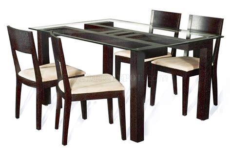 One of the most amazing kinds of dining tables are glass top ones. Rectangular Clear Glass Top Modern 5Pc Dining Set w/Wood Base