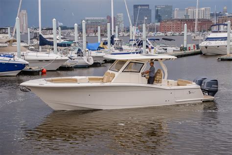 2020 Scout 330 Lxf Center Console For Sale Yachtworld