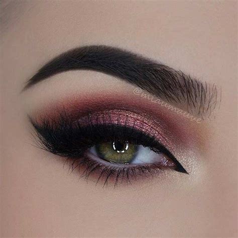 31 Pretty Eye Makeup Looks For Green Eyes Page 3 Of 3 Stayglam