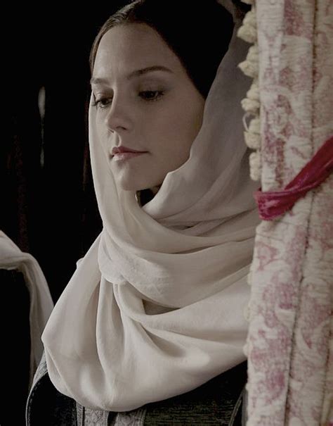 Annabel Scholey As Contessina De Bardi In Medici Masters Of Florence