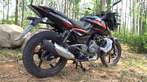 Check out the price, features, specs, top speed and mileage of the bike. 2017-bajaj-pulsar-180-rear-side-view - CarBlogIndia