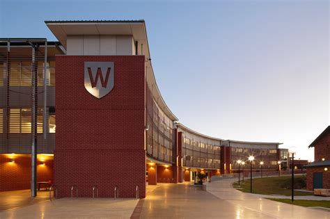 Western Sydney University Science Building - dwp