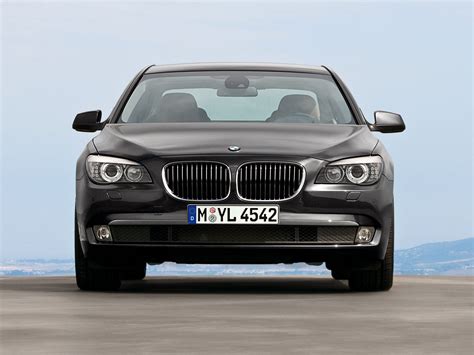 Discussions on the bmw 7 series. 2009 BMW 7-Series | Gambar Mobil BMW