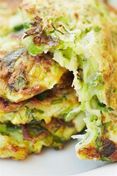 So simple, yet unbelievably tasty, these classic potato pancakes are not to be missed! Crispy Zucchini and Potato Pancakes | Boy Meets Bowl