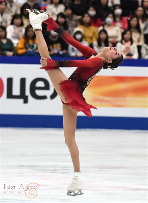 Evgenia Medvedeva Rus Figure Skating Figure Skater Ice Skating