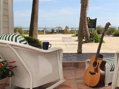 17 Most Charming Beachfront Cottages In Florida For 2022 Trips To