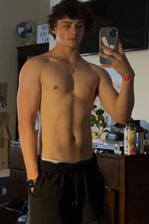 Shirtless Male Muscular College Sports Jock Selfie Jock Beefcake PHOTO X E EBay