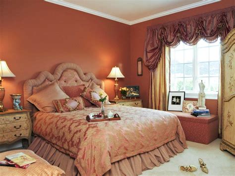 A tufted headboard not only adds charm to your bedroom but it also makes your bed look and feel more comfortable. 8 Chic Tufted Headboard Design Ideas For Modern Bedroom ...