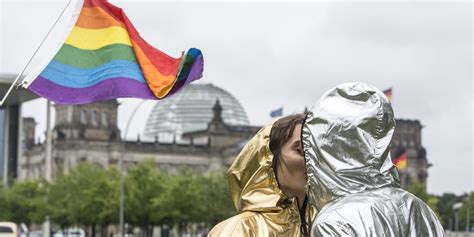 Germany Legalizes Same Sex Marriage Marriage Equality In The Eu