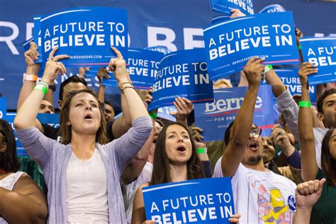 Sanders Rallies Rousing Tampa Crowd Of 9000 Wusf News