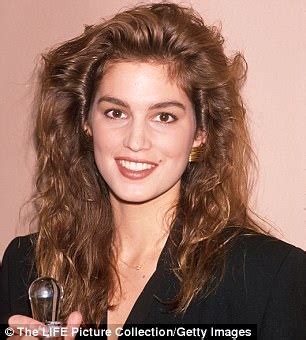 Cindy Crawford Told Babe Kaia To Never Pluck Her Brows Daily Mail Online