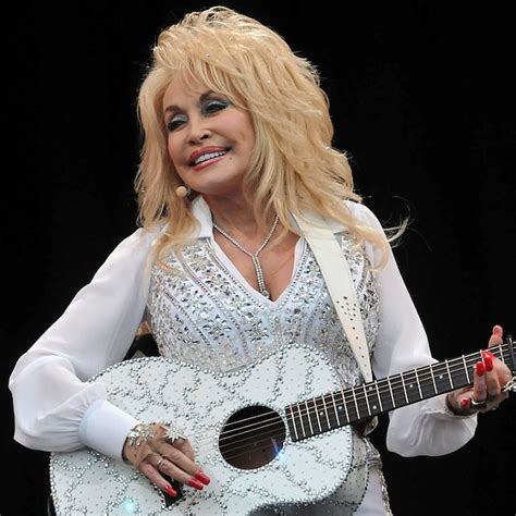 Dolly Parton On Her Gay Fans Popsugar Celebrity