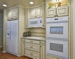 We did not find results for: White appliances with shades of white cabinets.