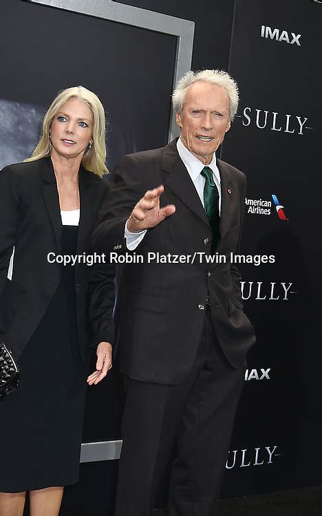 Sully New York Premiere Robin Platzertwin Images