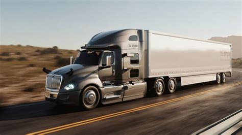 This Self Driving Semi Truck Has Completed An 80 Mile Journe
