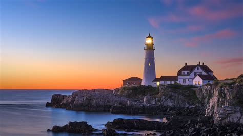 Portland Head Light Lighthouse In Cape Elizabeth Maine Usa Windows Spotlight Images