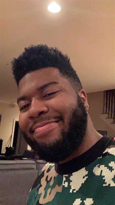 Every ticket purchased online to khalid's 2019 us/canadian tour will include one cd copy of free spirit. Pin by SoLoMiriah🦋🏁 on billie, khalid, shawn (With images ...