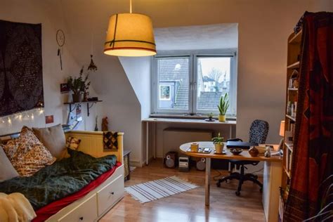 Wohnen in düsseldorf der aktuelle durchschnittliche quadratmeterpreis für eine wohnung in düsseldorf liegt bei 12,88 €/m². Nachmieter*in für Zimmer in netter WG auf der Brunnenstr ...