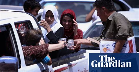 Iraqis Flee Violence In Mosul In Pictures World News The Guardian