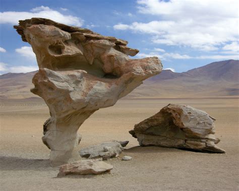 27 Magnificent Rock Formations From Around The World