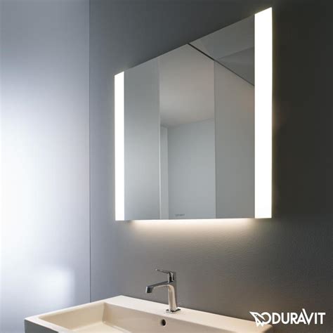 Auf einen spiegel kann man im badezimmer nicht verzichten. Seitliche Leuchten Spiegel / Kyf0ioz6odza4m / Außer von ...