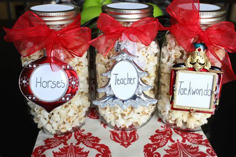 You might be wondering what exactly is the perfect gift to give a teacher. Teacher Christmas Gifts