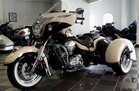 The new eftr jr looks a fair bit like indian's famous flat. Chief Motorcycle Forum - Indian Motorcycles - Trike that ...
