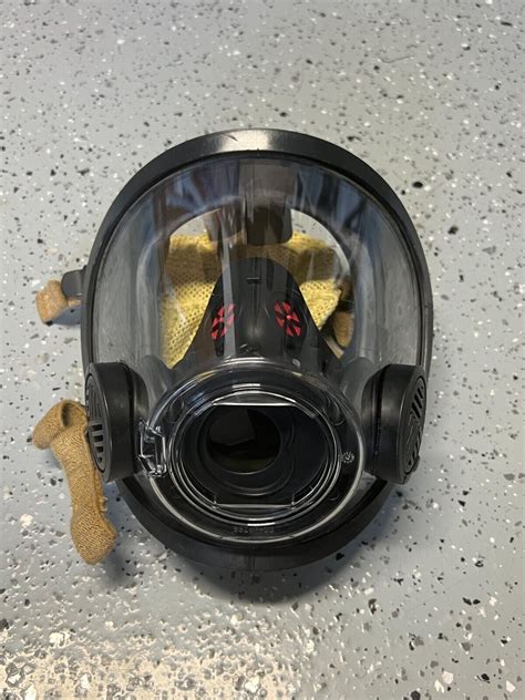 Scott Av 3000 Ht Scba Firefighter Facepiece Respirator Mask Size Med