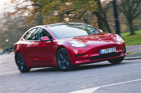 Ever since tesla unveiled the model 3 on march 31, media outlets have criticized the design as having too small of a trunk opening. Tesla Model 3 Standard Range Plus 2020 UK review | Autocar