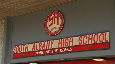 South Albany Hs Debates Changing Rebel Mascot Over Controversi Kptv