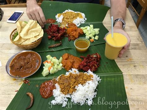 Iravu #h&m (at nirwana banana leaf bangsar). GoodyFoodies: Banana Leaf Rice @ Sri Nirwana Maju, Bangsar, KL