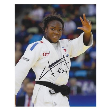 She holds a dual citizenship and maintains strong ties to both countries. Autographe Clarisse AGBEGNENOU (Photo dédicacée)