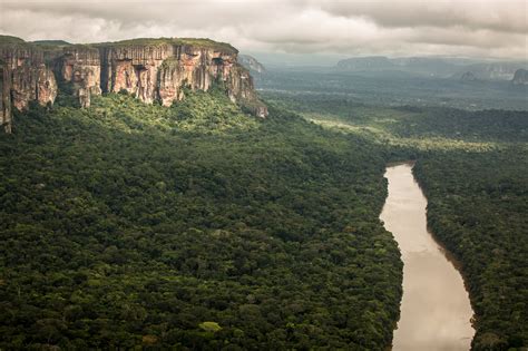 colombia s chiribiquete now world s largest tropical rainforest national park wwf