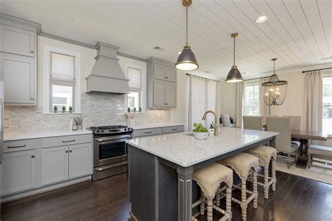 While the purpose of countertops may be to provide a surface upon which you can cook and prepare meals in your kitchen, they are more than just a practical necessity. 2019 Popular Countertop Colors | GOQ Countertops Omaha ...