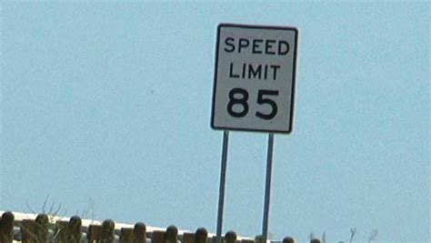 85 Mph Speed Limit In Texas A Potential Killer Cbs News