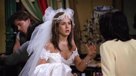 Jennifer Aniston As Rachel Green On Friends From The Pilot Episode Friends Season Friends