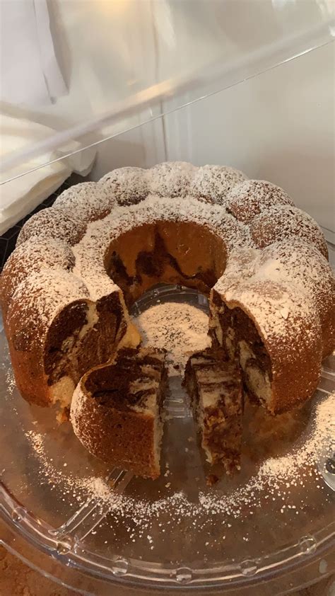 Vanilla And Chocolate Swirl Cake Bunch