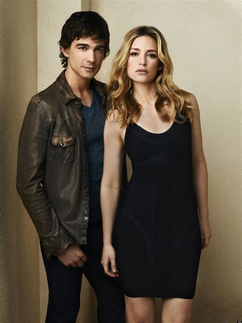 Covert Affairs Season 4 Promo Sees Annie Tracking Moles In The Cia Exclusive Video Huffpost