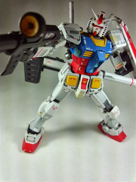It is held in place by two relatively. RG 1/144 RX-78-2 Gundam - Painted Build - Gundam Kits ...