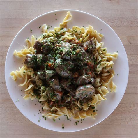 Beef stroganoff the pioneer woman and the pioneer on 18. Beef Stroganoff | Recipe | Food network recipes, Beef ...