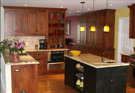 Something dark contracted with white cabinets will look. Pin by Audrey Millar on kitchens with stained cabinets ...