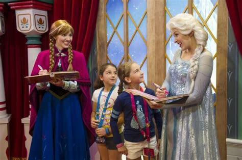 Anna Elsa Meet And Greet In Epcot To Remain For The Foreseeable Future